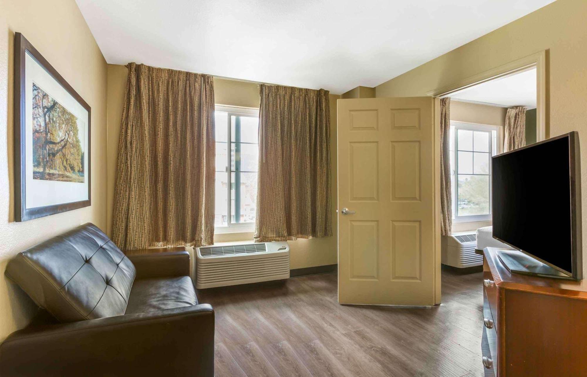 Extended Stay America Suites - Phoenix - Midtown Екстер'єр фото
